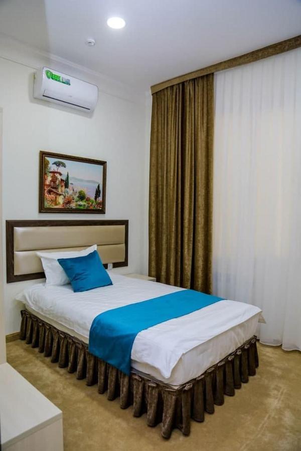 Globus Hotel - 塔什干全球商务宾馆 Teshabayguzar Esterno foto