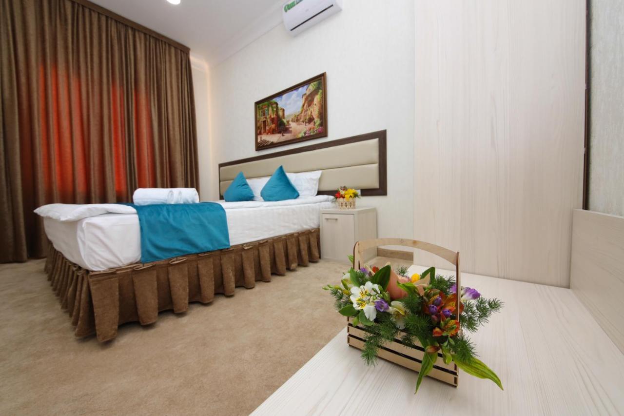 Globus Hotel - 塔什干全球商务宾馆 Teshabayguzar Esterno foto