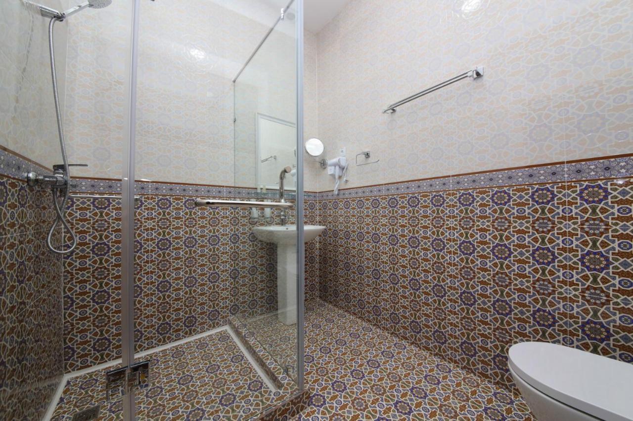 Globus Hotel - 塔什干全球商务宾馆 Teshabayguzar Esterno foto