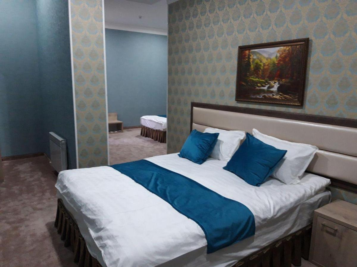 Globus Hotel - 塔什干全球商务宾馆 Teshabayguzar Esterno foto