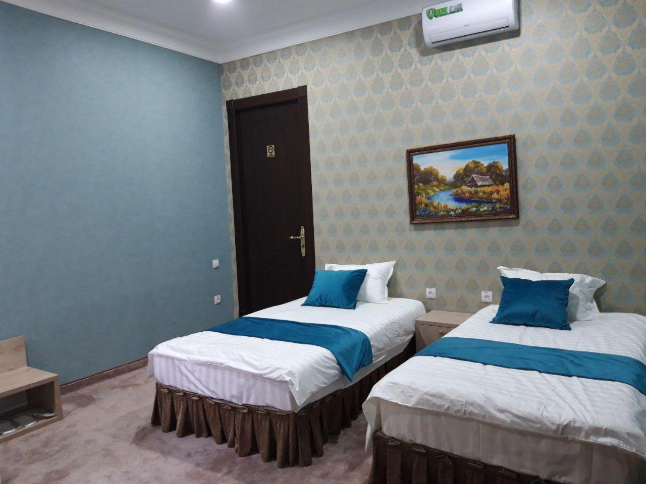 Globus Hotel - 塔什干全球商务宾馆 Teshabayguzar Esterno foto